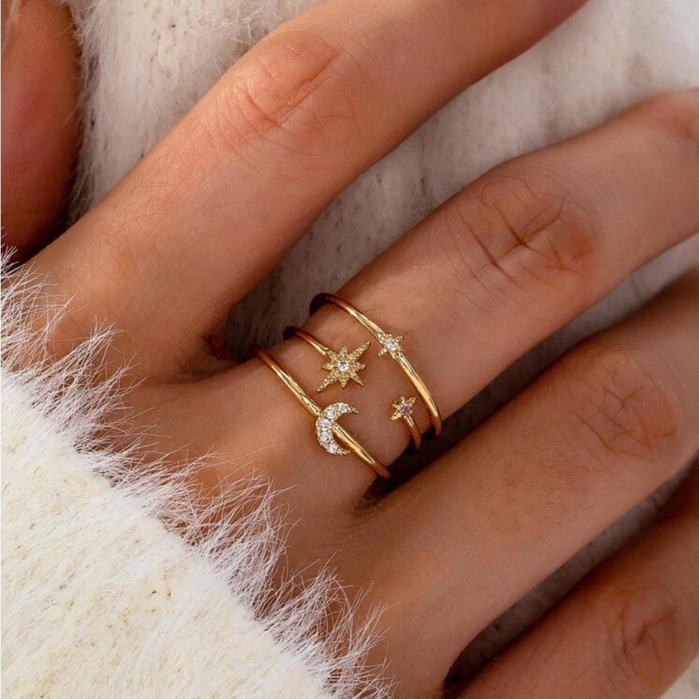 Anthropologie Gold Celestial Moon & Star Stacking Rings
